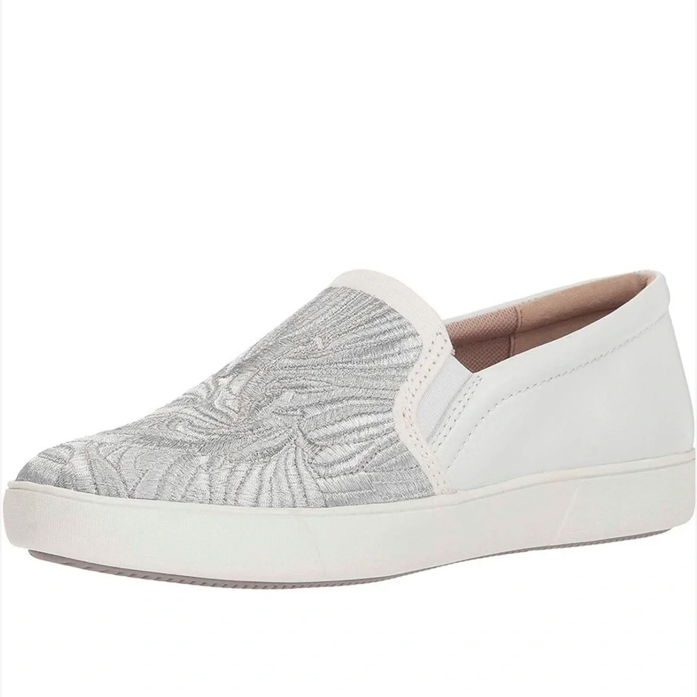 Naturalizer Marianne 4 Sneakers White‎ Silver 8.5W